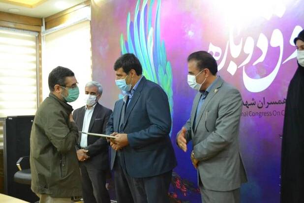 شهدا تضمین کننده آینده کشور بودند 