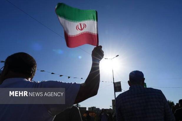 آمادگی هزاران عراقی برای دفاع از ایران مقابل تجاوز احتمالی آمریکا