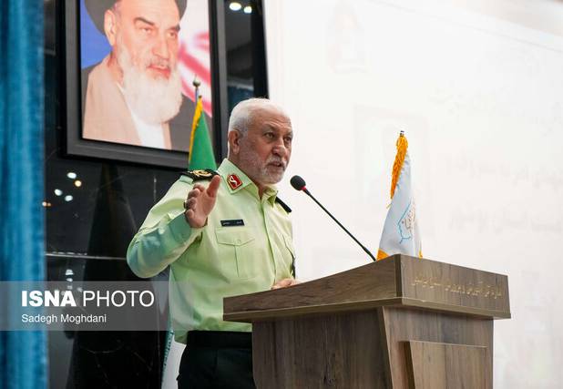 سردار سوسنی: نیروی انتظامی بوشهر ۱۶۸ شهید تقدیم انقلاب کرده است