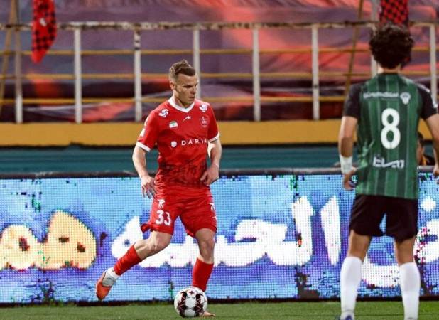 خرید خشن و گران قیمت پرسپولیس محروم شد!