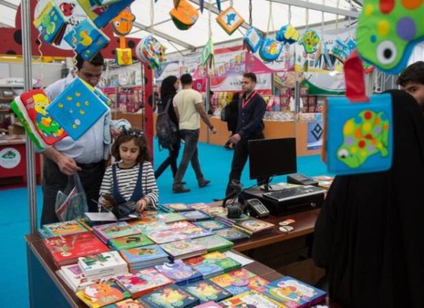 ۱۰ هزار عنوان کتاب کودک در نمایشگاه کتاب آذربایجان غربی عرضه شد