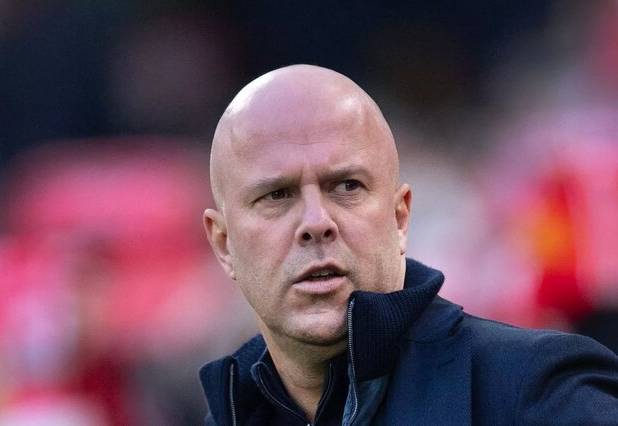 نشست اضطراری در لیورپول برای آینده اشلوت