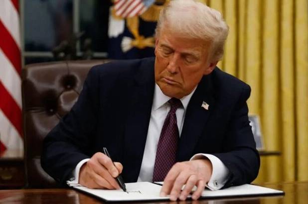 ترامپ تحریم‌های آمریکا علیه روسیه را برای یک سال دیگر تمدید کرد