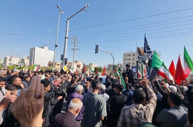 گناوه در سوگ رهبر شهید امت