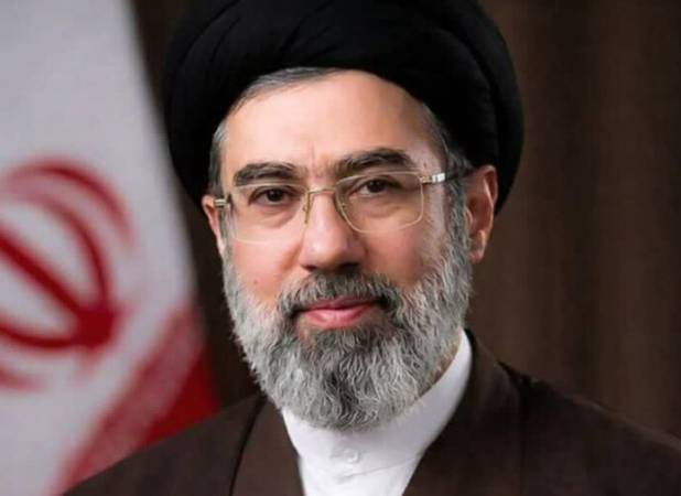 بیعت خانواده نهاد مردمی پیشران با مقام معظم رهبری