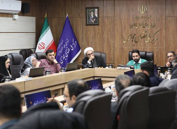 چرا آمریکا تیک‌تاک را محدود کرد؟ / تشریح لایه‌های پنهان حکمرانی سایبری