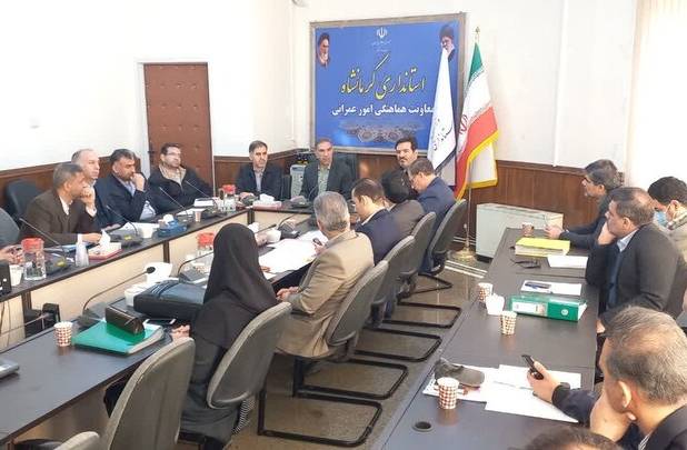 نجفی: تعلل در مولدسازی املاک مازاد به توسعه استان لطمه می‌زند