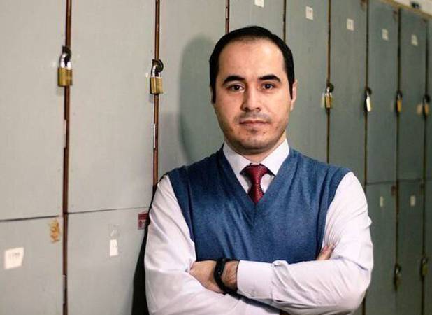 اولین تصویر از حسین رونقی بعد از آزادی