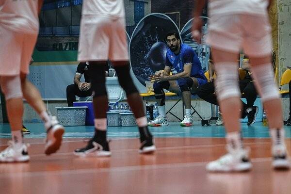 فدراسیون جهانی در مورد جنجال موسوی و بازیکن کوبایی پیکان چه می‌گوید؟