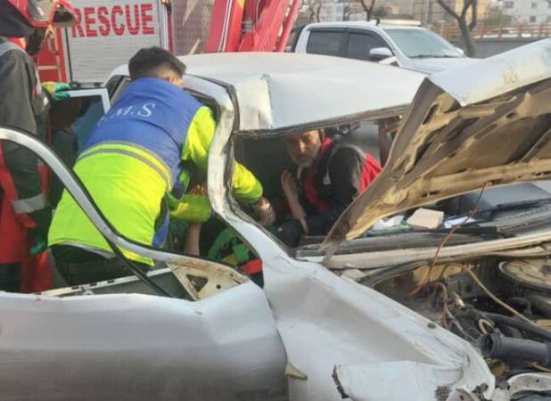 تصادف در بزرگراه چراغچی مشهد؛ ۲ سرنشین مصدوم شدند 