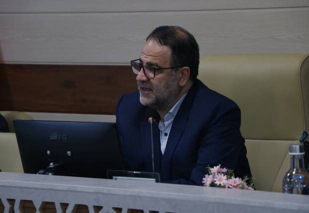 انتقاد فرماندار مراغه از حاکم شدن روزمرگی در برخی ادارات/ تحول اداری ضروری است