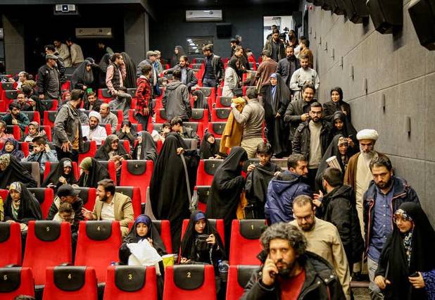 استقبال گرم مخاطبان از اکران فیلم «کوچ»