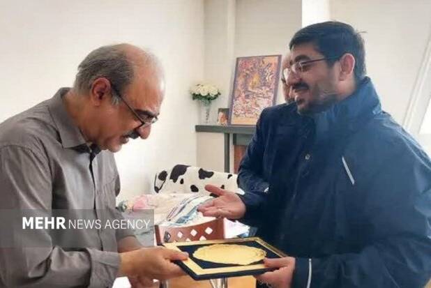 قدردانی از یک عمر فعالیت سینمایی و پژوهش قرآنی معتمدی