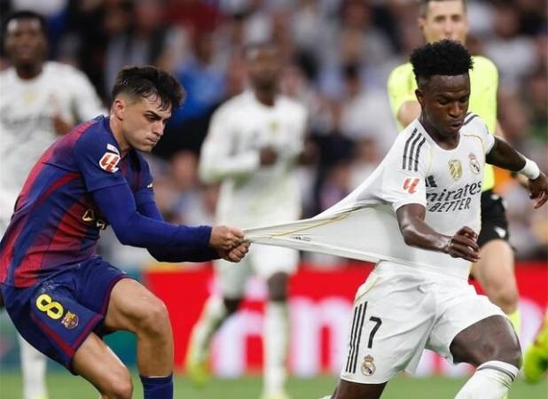 قهرمانی بارسلونا در سوپرکاپ اسپانیا با شکست رئال مادرید