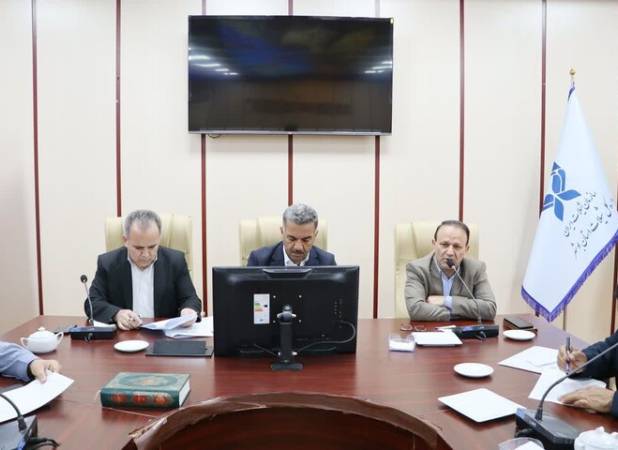 کریم‌زاده: طرح نصب ردیاب بر روی شناورهای صیادی کلاس قایق اجرا می شود