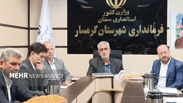 آمادگی برای توسعه طرح آرد کامل درگرمسار/شناسایی نانوایی‌های واجد شرایط