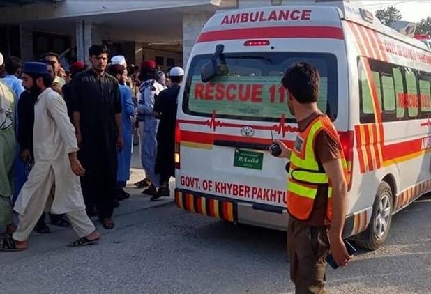 سانحه جاده‌ای در پاکستان با ۲۱ کشته و زخمی
