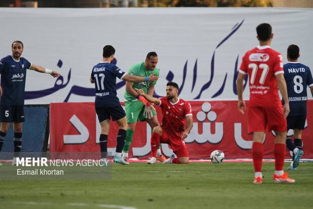 حدادی روی اعصاب هواداران راه می‌رود/ اوسمار همچنان سرمربی پرسپولیس!