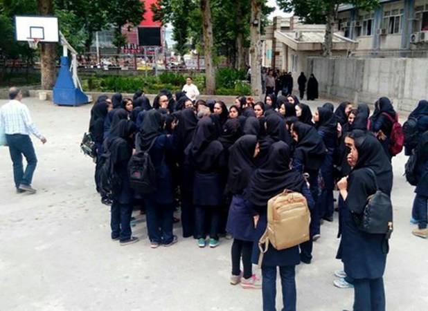 واکنش به نقاشی اعتراضی دانش آموزان در کرج