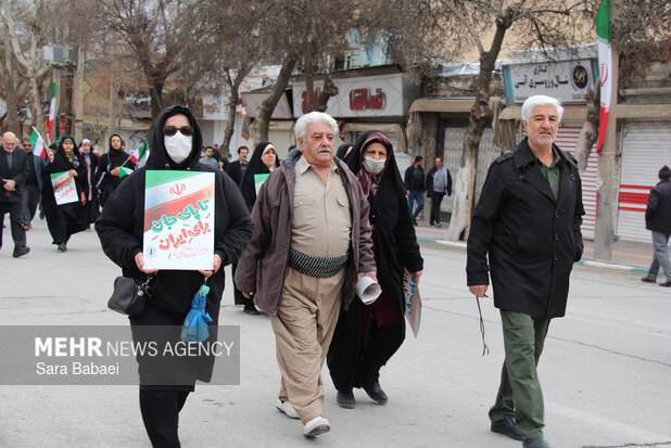 ۲۲ بهمن ۱۴۰۴ نمایشگاه اتحاد؛ گرمای حضور کرمانشاهیان یخ بهمن را شکست