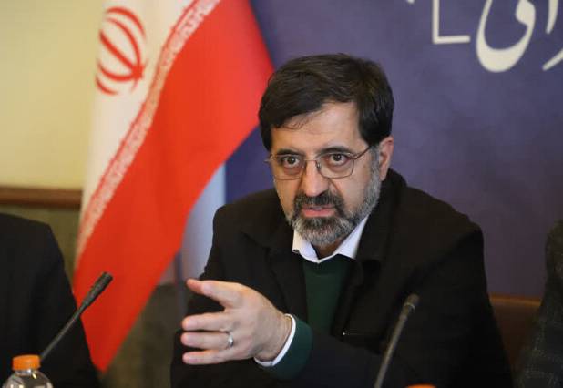 استاندار قم: ظرفیت‌های مختلف برای هوشمندسازی قم به میدان آمده است 