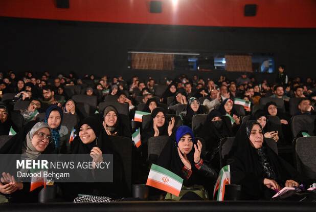 آیین افتتاحیه شانزدهمین جشنواره مردمی فیلم عمار در مشهد برگزار شد