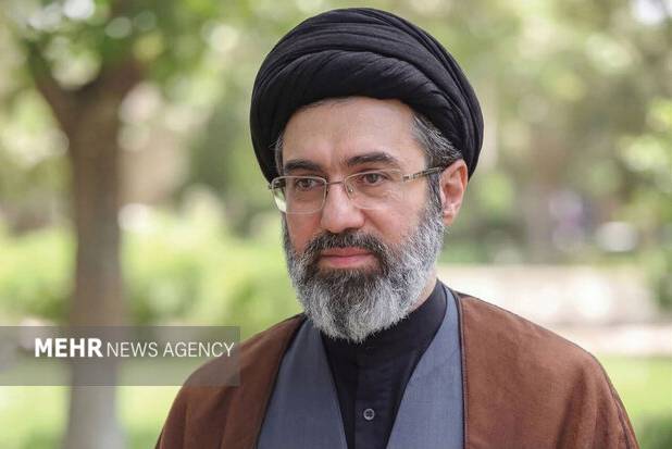 انتخاب رهبر جامع الشرایط در این ایام حساس معجزه الهی بود