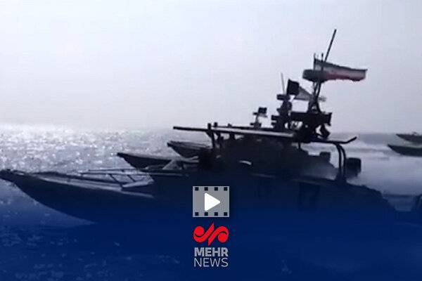 آغاز رزمایش کنترل هوشمند تنگۀ هرمز نیروی دریایی سپاه