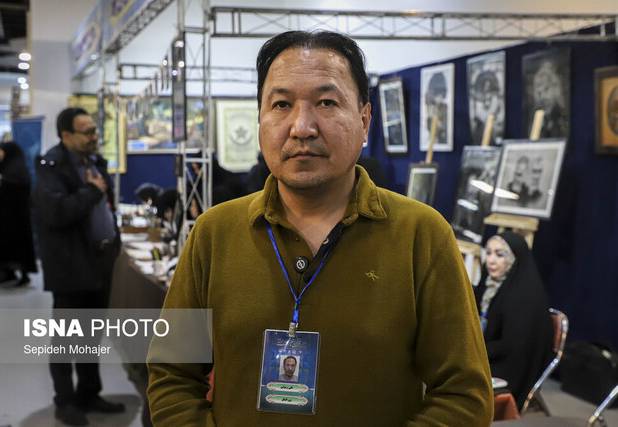 حضور فعال جمعی از هنرمندان افغانستان در نمایشگاه قرآن و عترت مشهد