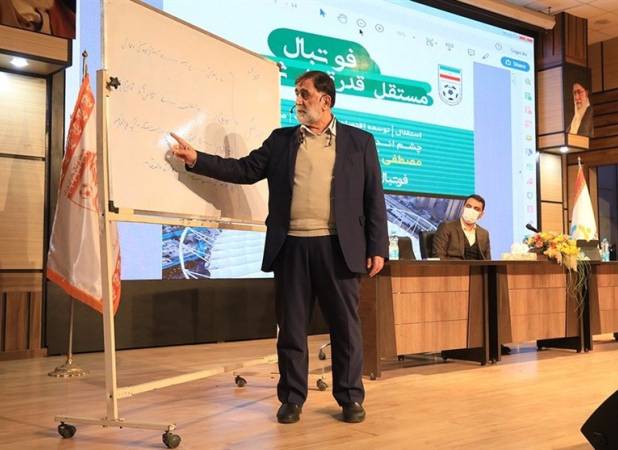 اقتصاد فوتبال بخش اصلی برنامه‌هاى من است