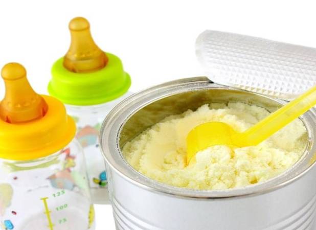 فرصت رفع تعهد ارزی برای واردات دارو و شیرخشک ۶۰ روزه شد