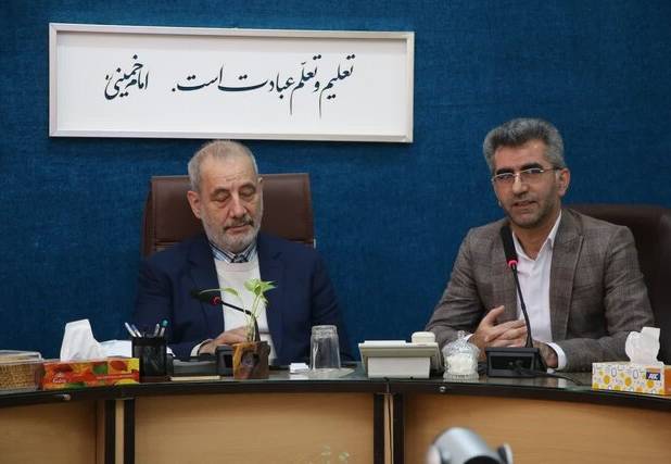 لزوم ترکیب پژوهش‌های بومی با یافته‌های هوش مصنوعی به منظور ارتقاء سواد پایه