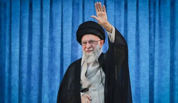 ملت ایران راه رهبر شهید خود را با قدرت ادامه می‌دهد