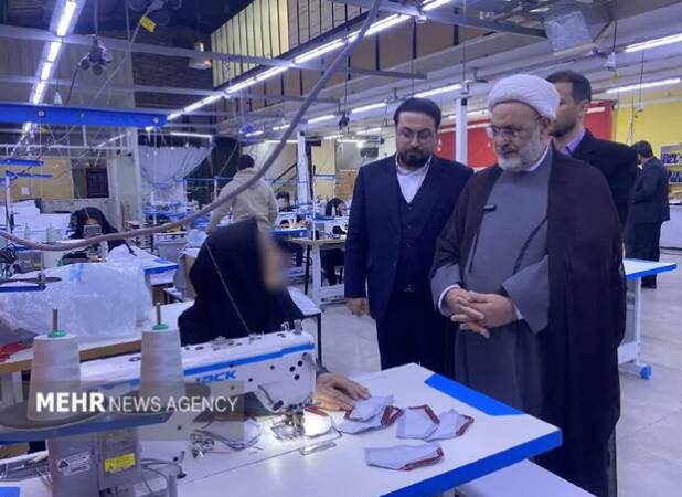 نجات کارخانه توسط دستگاه قضا؛ بانوان سرپرست خانوار شاهرودی ماندنی شدند