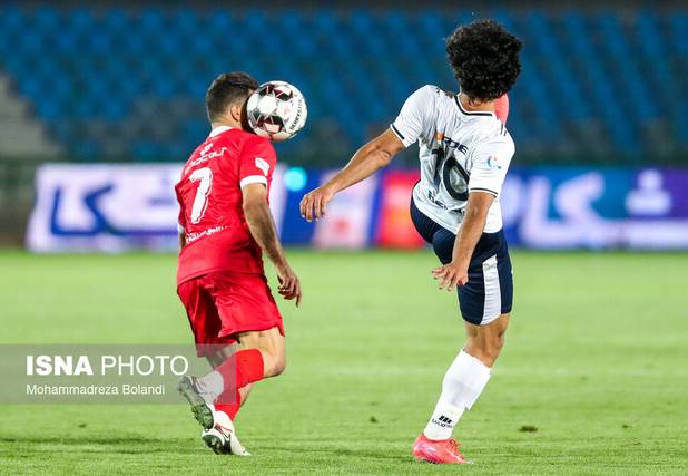 پرسپولیس فرصت صدرنشینی را از دست داد/ مطهری ترمز تارتار را کشید