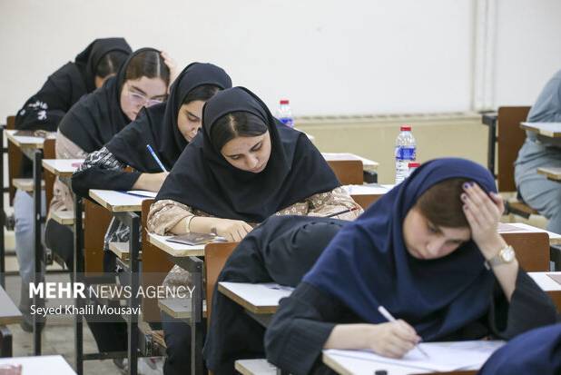 ۴۸ داوطلب شاهد و ایثارگر بدون سهمیه جزو برترین‌های کنکور ۱۴۰۴ شدند