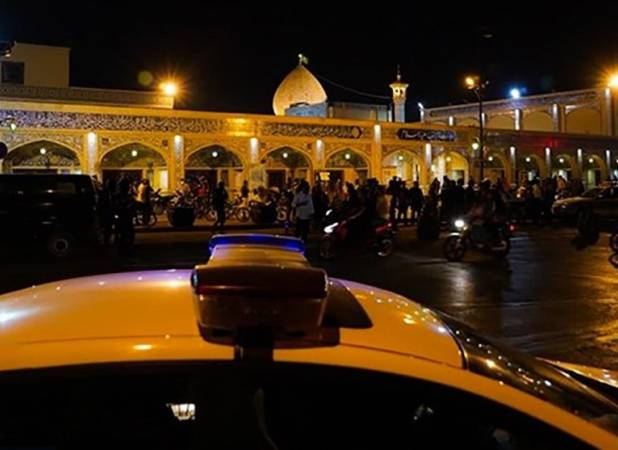 مصدومیت ۳ نفر در شاهچراغ به دلیل ازدحام جمعیت
