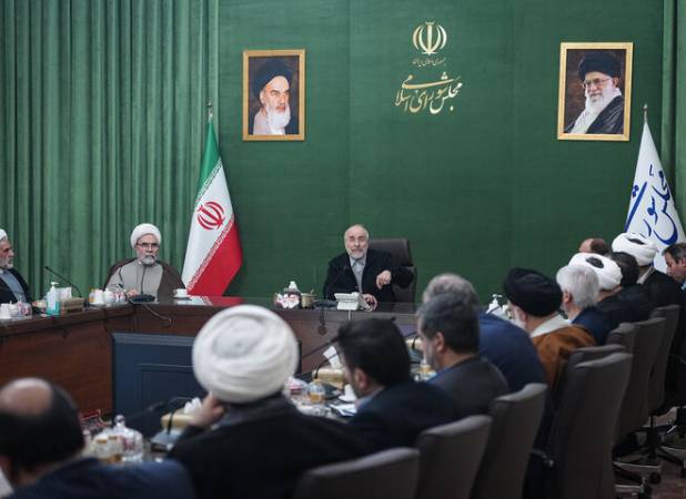 مردم مهم‌ترین مؤلفه قدرت انقلاب اسلامی هستند