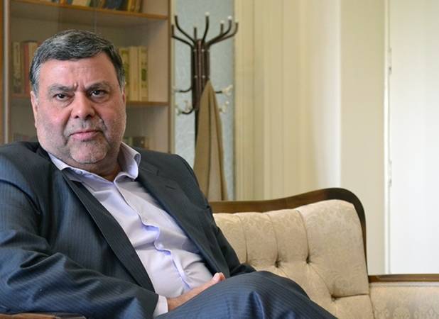 دستگیری دانشجویان و هنرمندان اشتباه محض است