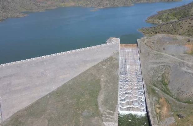 سرریز سد گاران مریوان با دبی ۳۰۰ لیتر بر ثانیه در سال آبی جاری