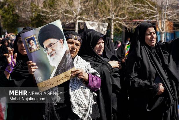 امت حزب‌الله حماسه آفریدند؛ خونخواهی رهبر شهید در استان سمنان