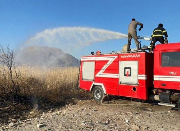 مهار آتش‌سوزی در حاشیه پارک ملی دریاچه ارومیه 