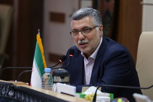 بازدید وزیر بهداشت از یکی از داروخانه های بزرگ تهران