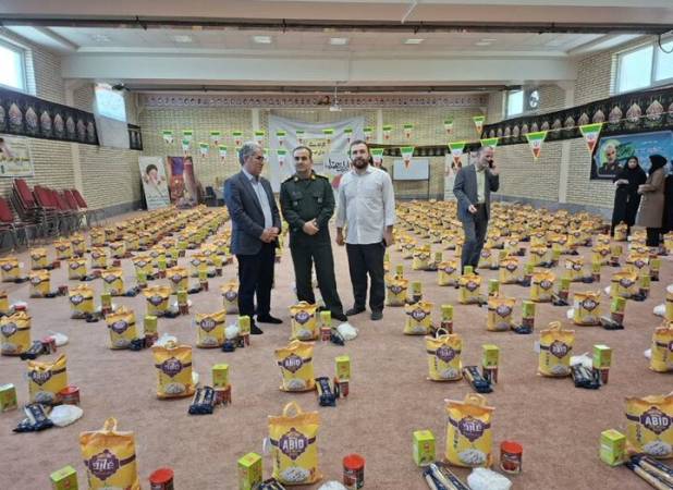 ۶۰۰ بسته غذایی سفره‌های افطار نیازمندان مشگین‌شهر را رنگین کرد