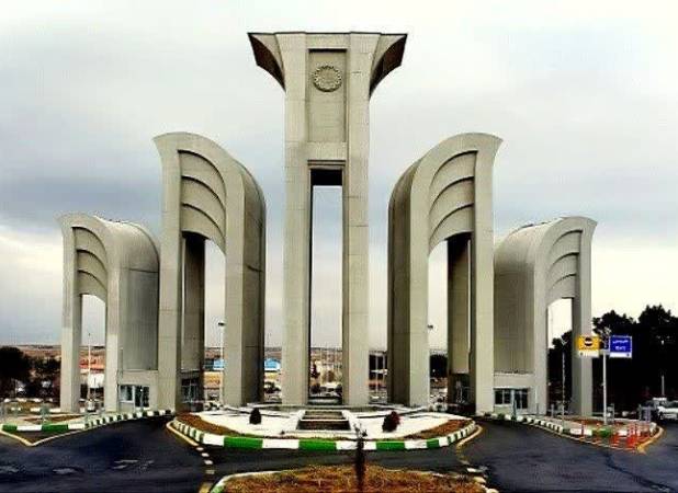 وزیر علوم با رئیس دانشگاه صنعتی اصفهان تماس گرفت