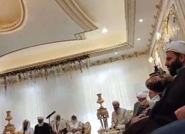 تصاویر دیدار مولوی عبدالحمید با علمای اهل سنت