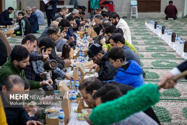 راز یک روزه پُرنشاط؛ لزوم تغذیه صحیح در ماه رمضان