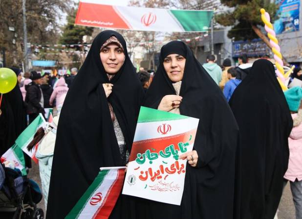 حضور حماسی مردم شهرستان علی آباد کتول در راهپیمایی روز ۲۲ بهمن