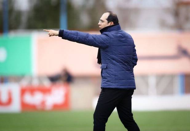 ربیعی: بازی در اختیار ما بود/ به کلیات تاکتیکی تیم دست نمی‌زنم