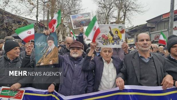 خروش انقلابی مردم لاهیجان در ۲۲ بهمن تماشایی